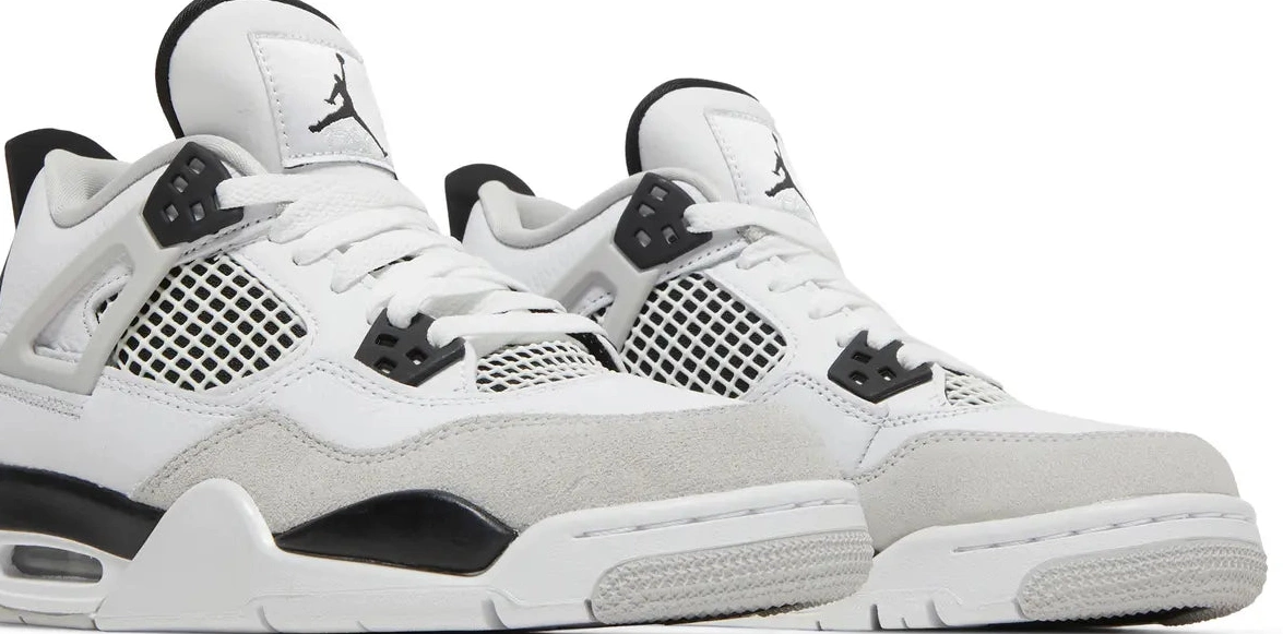 GS Air Jordan Black Military Retro 4 0824